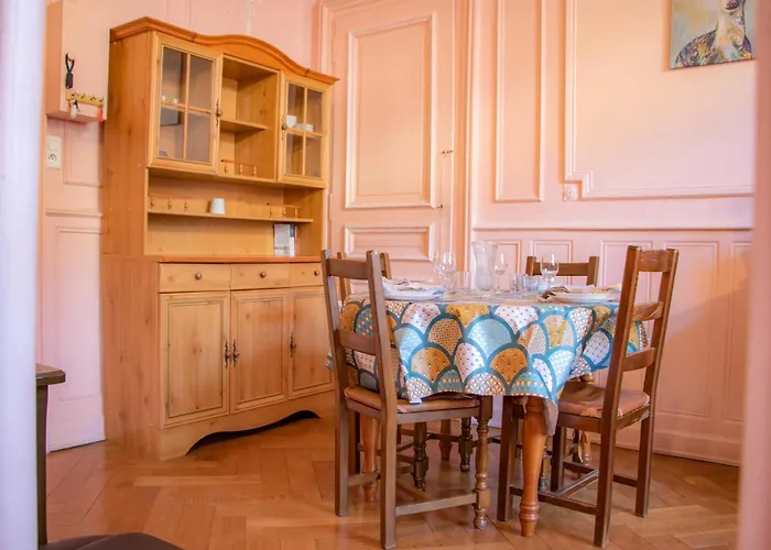 Apartment Plein Centre, 42m Au Calme Avec Balcon Et Wifi Aix-les-Bains