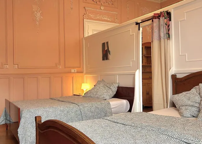 Plein Centre, 42m Au Calme Avec Balcon Et Wifi Aix-les-Bains